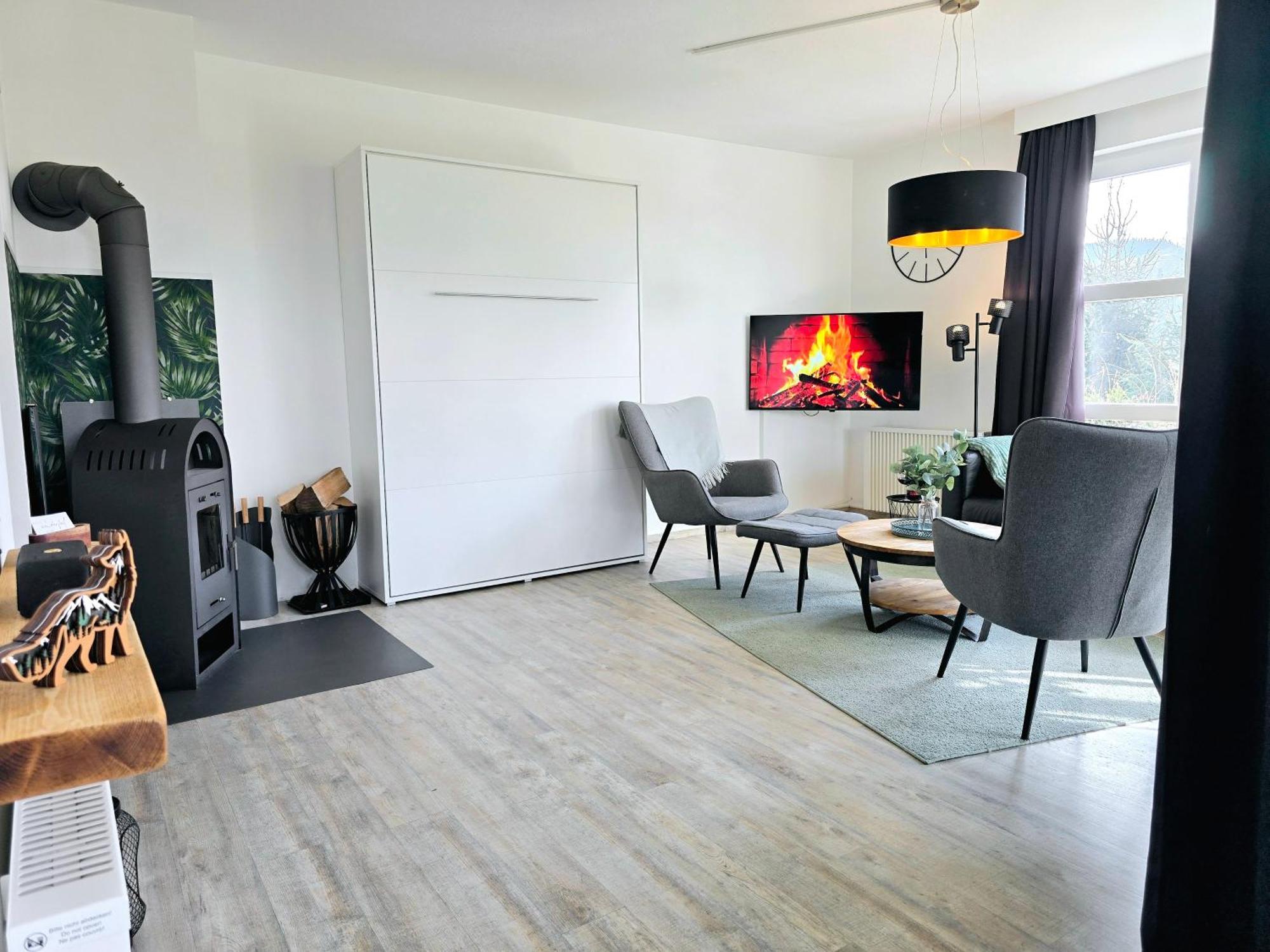 Ferienwohnung Fuchsbau Mit Kamin & Terrasse & Hunde Winterberg Esterno foto