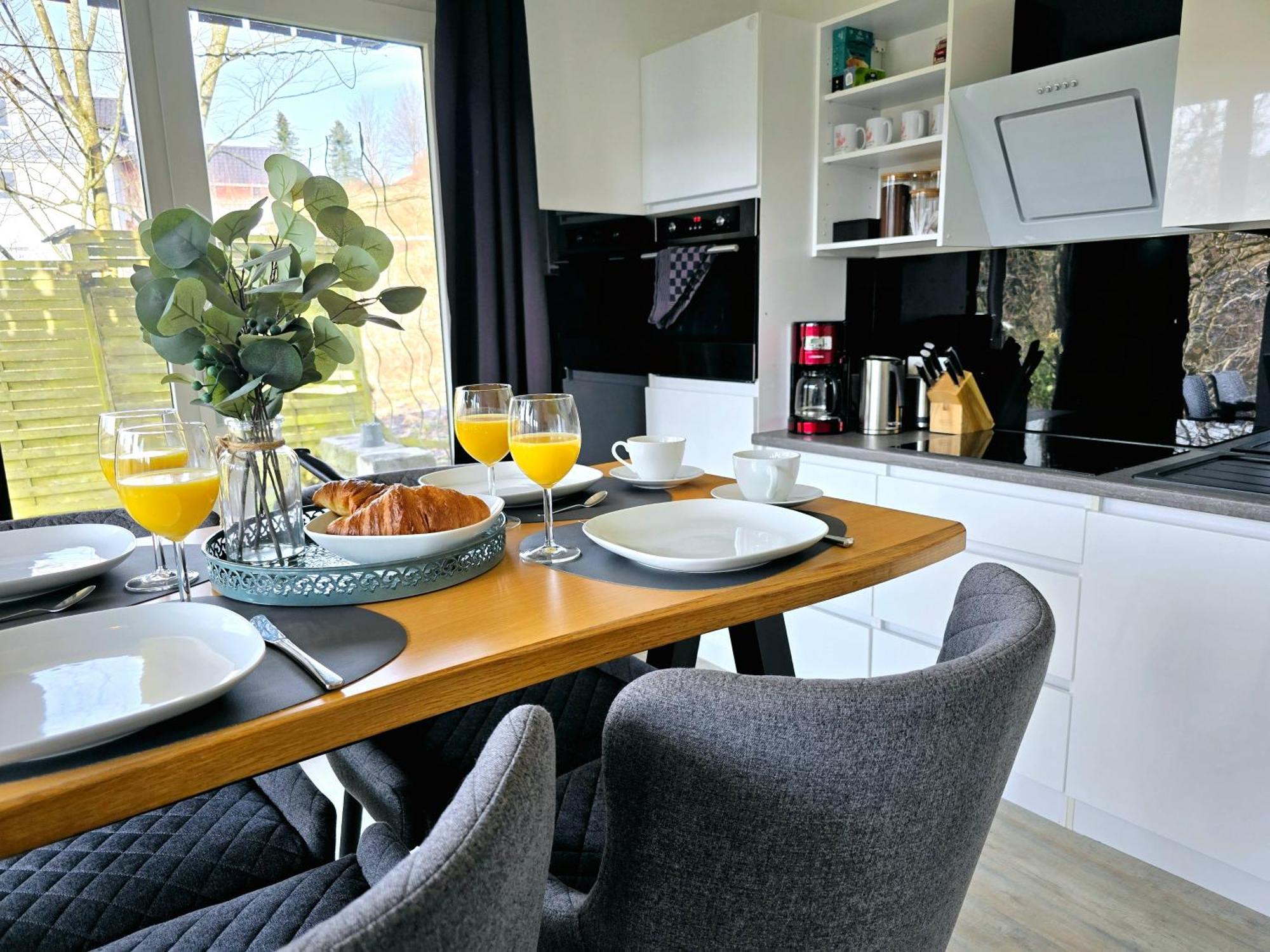 Ferienwohnung Fuchsbau Mit Kamin & Terrasse & Hunde Winterberg Esterno foto
