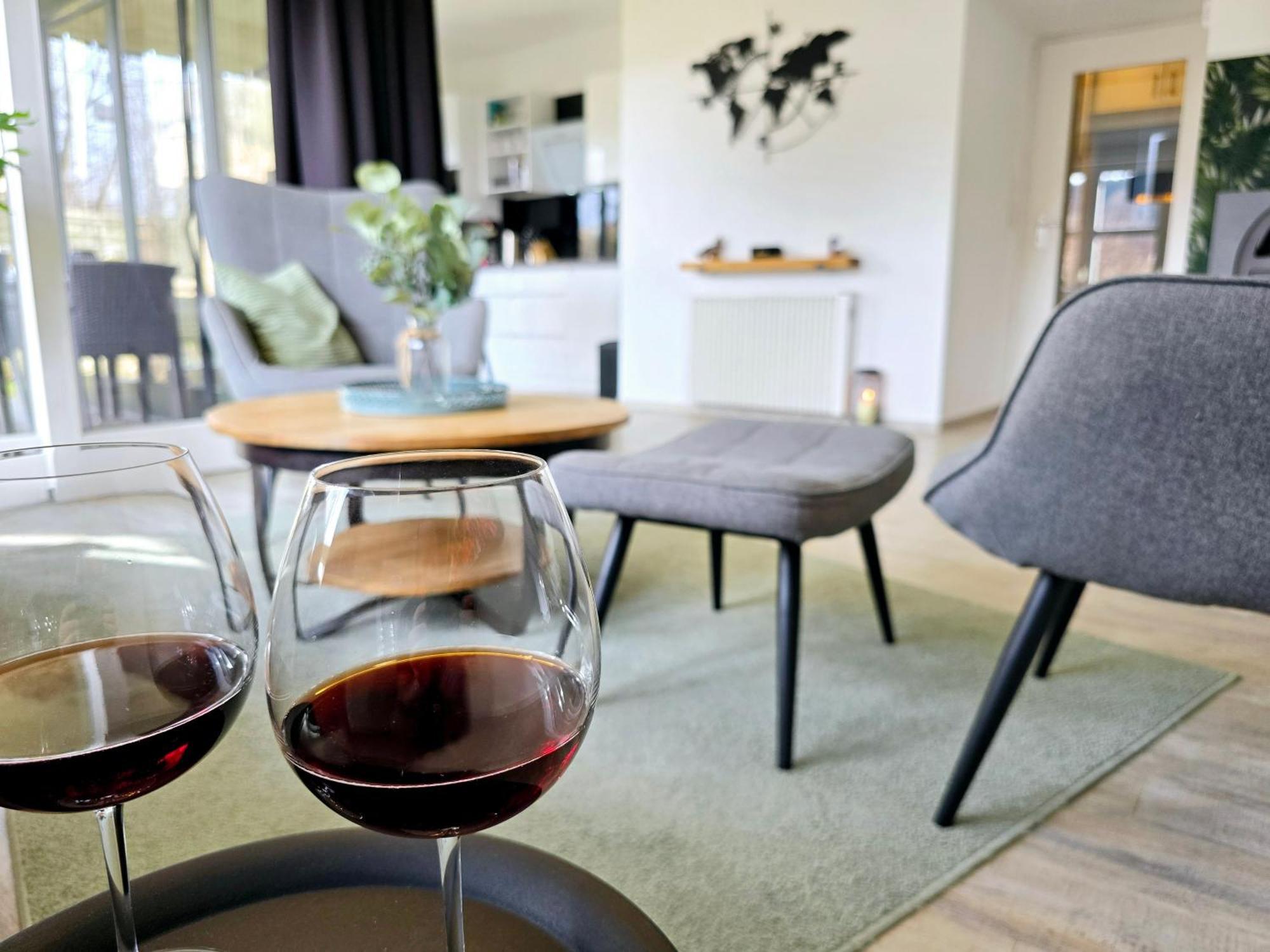 Ferienwohnung Fuchsbau Mit Kamin & Terrasse & Hunde Winterberg Esterno foto